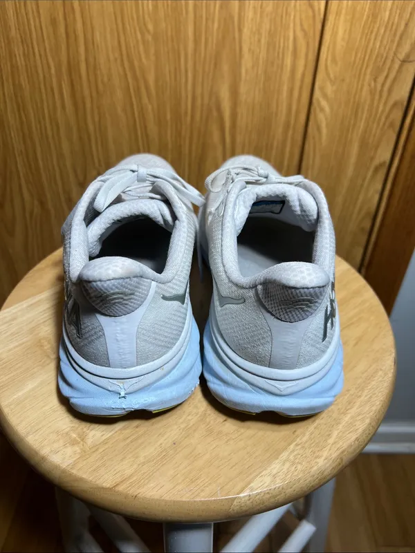 Hoka Women's Light Gray/White Cushioned Running Shoes - Image 2