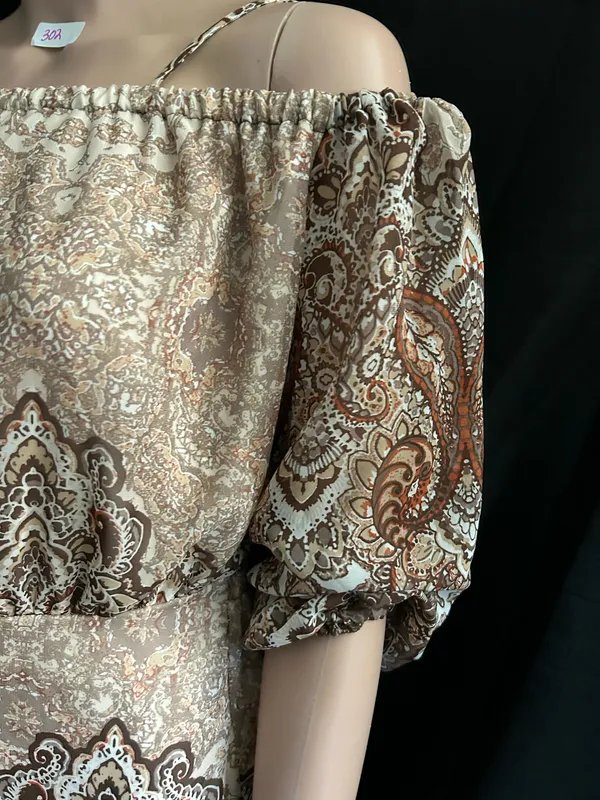 Wrangler Off-Shoulder Paisley Print Dress in Beige & Brown SM NWT - Image 3