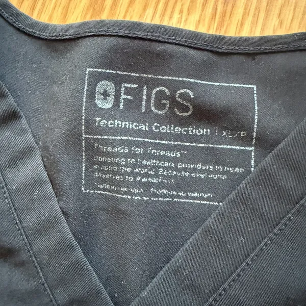 FIGS Catarina™ One-Pocket Scrub Top Size XL Petite - Image 5