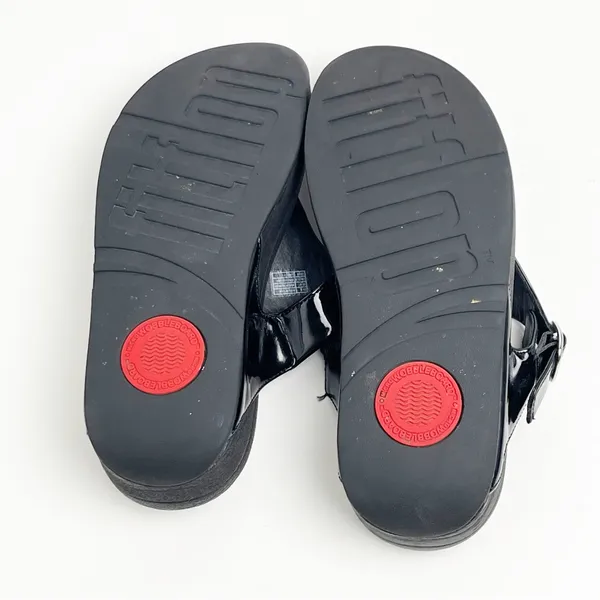 FIT FLOP Black Silver Buckle Thong Flip Flops 8 Beach Summer Spring - Image 3