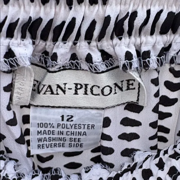 Evan Picone Black and White Dot-Print Maxi Skirt - Image 2