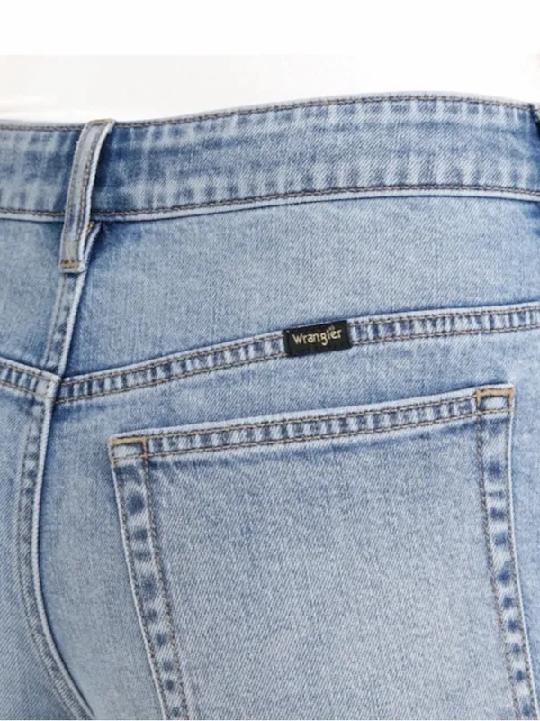 NEW Wrangler Women’s High Rise Rolled Hem Light Blue Denim Jorts/Shorts, Size 6 - Image 9