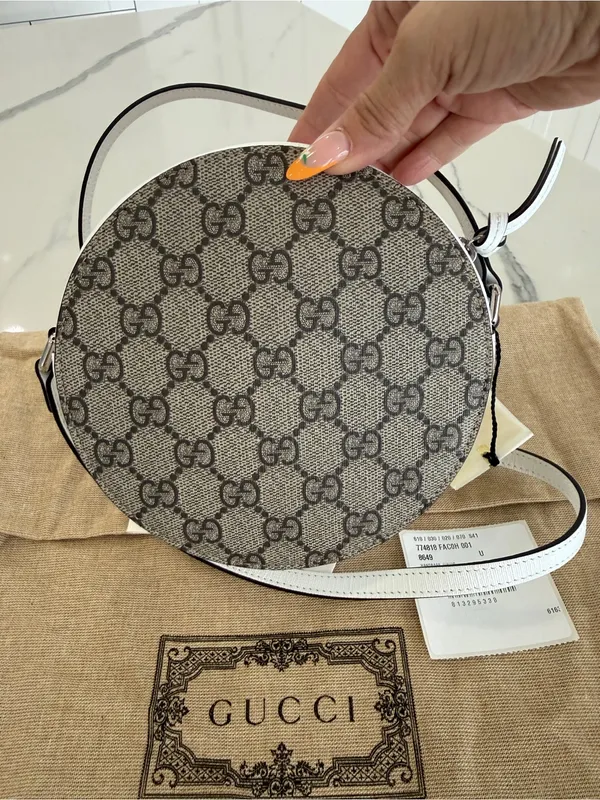 Gucci GG Supreme Apple Mini Bag - Image 3