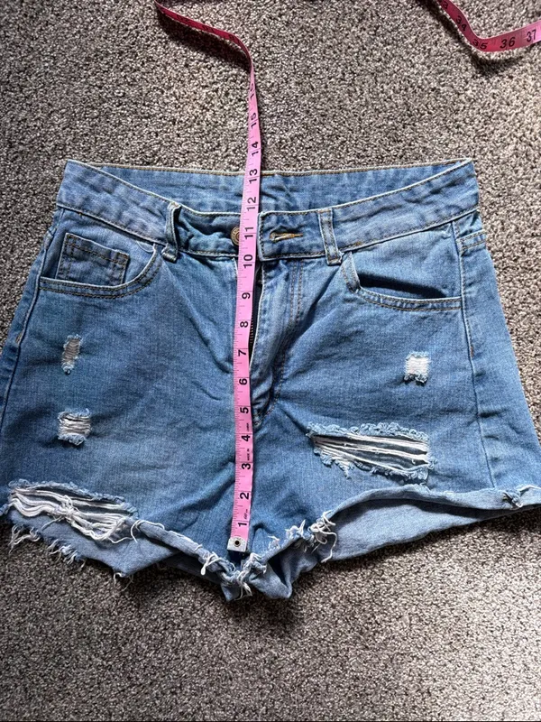 Denim Distressed Women’s Shorts Blue Size M - Image 3