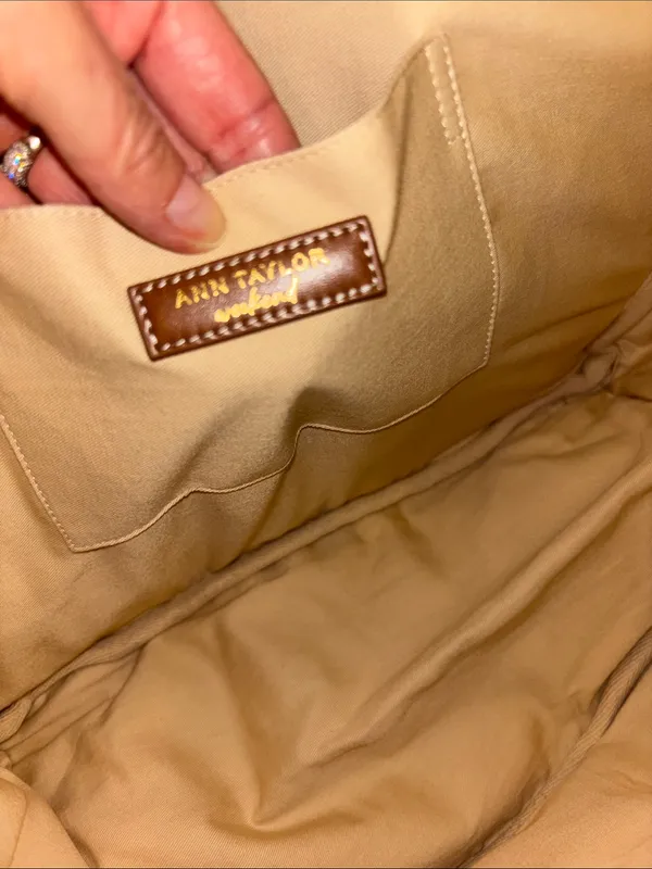 Ann Taylor Blush Canvas Tote with Brown Trim and Handles - Image 4