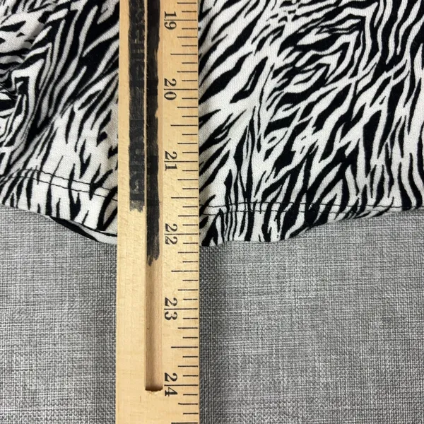 Free People Tank Top Womens M Black White V-Neck Sleeveless Zebra Print - Image 7