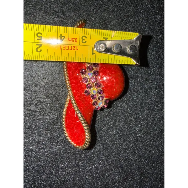 Vintage Red Hat Brooch Red Purple Rhinestone Enamel Accessory‎ - Image 5