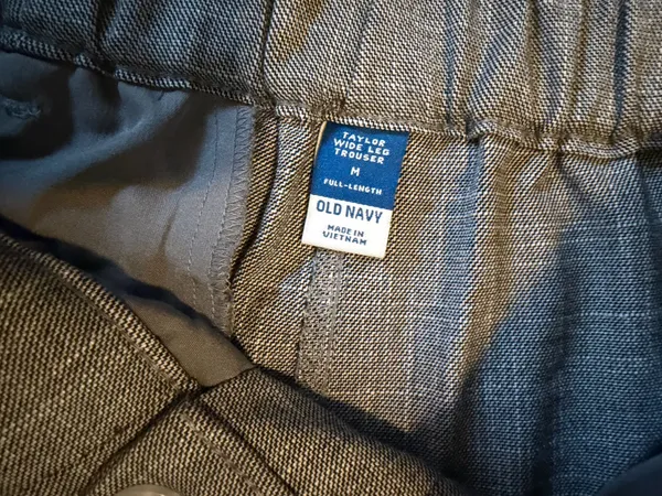 Old Navy Taylor Wide-Leg Trousers - Image 2