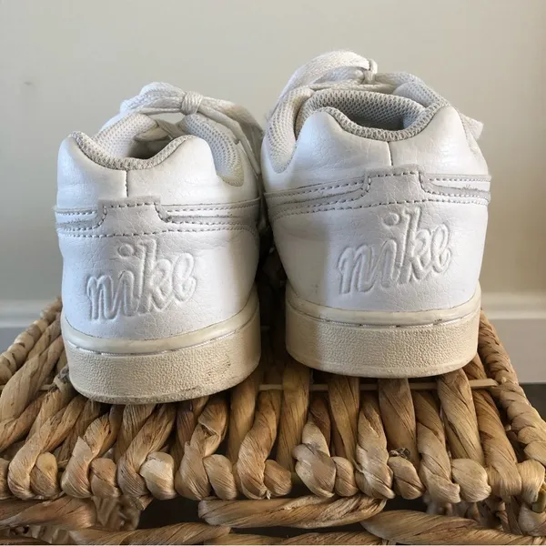 Nike Ebernon Low‎ Triple White Sneakers 7.5 - Image 4