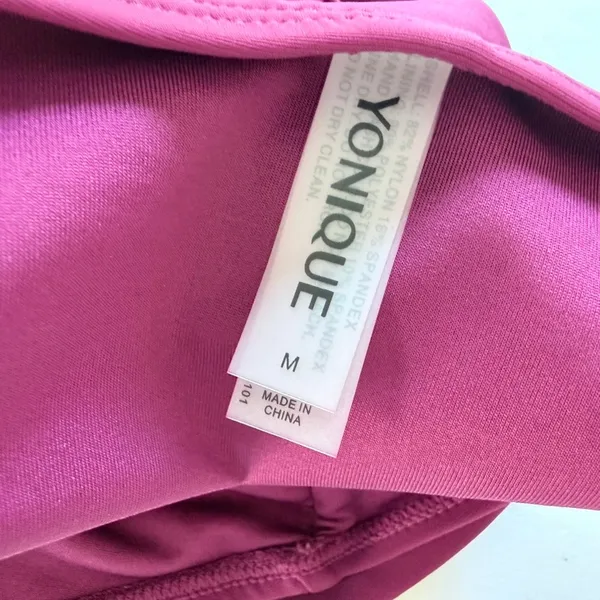 Younique Burgundy Red Halter Swim Tank Top Size Medium Swimsuit Top - Image 3