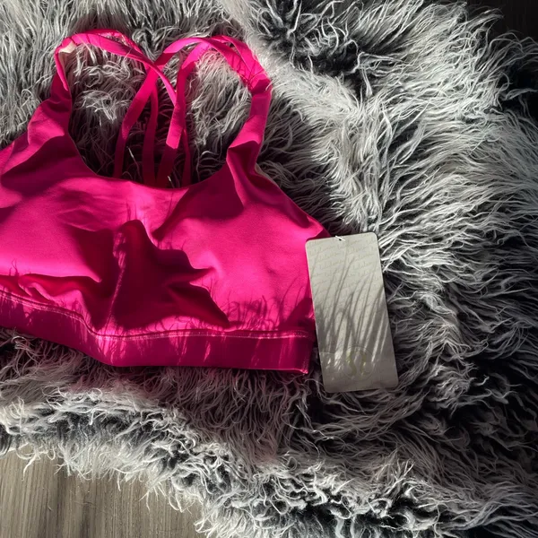💖🆕Lululemon Sonic Hot Pink Energy Sports Bra ✨NWT✨ - Image 6