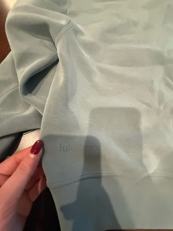 Lululemon Crewneck - Image 4
