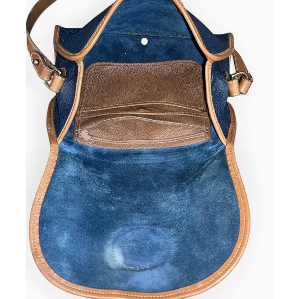 Vintage Dooney & Bourke AWL Carrier Crossbody Navy British Tan Leather USA - Image 3