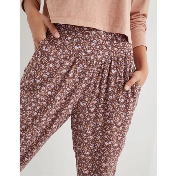 AERIE Homebody‎ Jogger Pant In Mauve Floral size XS - Image 3