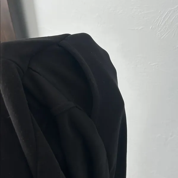 Shosho Black Capri Leggings - Image 3