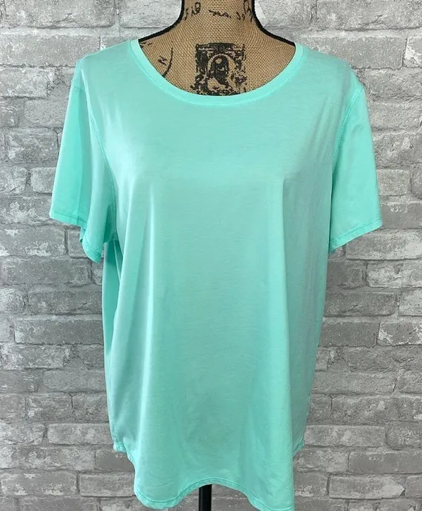 Kirkland Signature workout tee - Image 2
