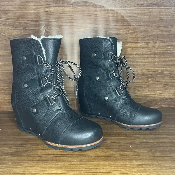 Sorel Joan of Arctic Mid Lace Up Wedge Black Leather Shearling Lux Women’s 10 - Image 2