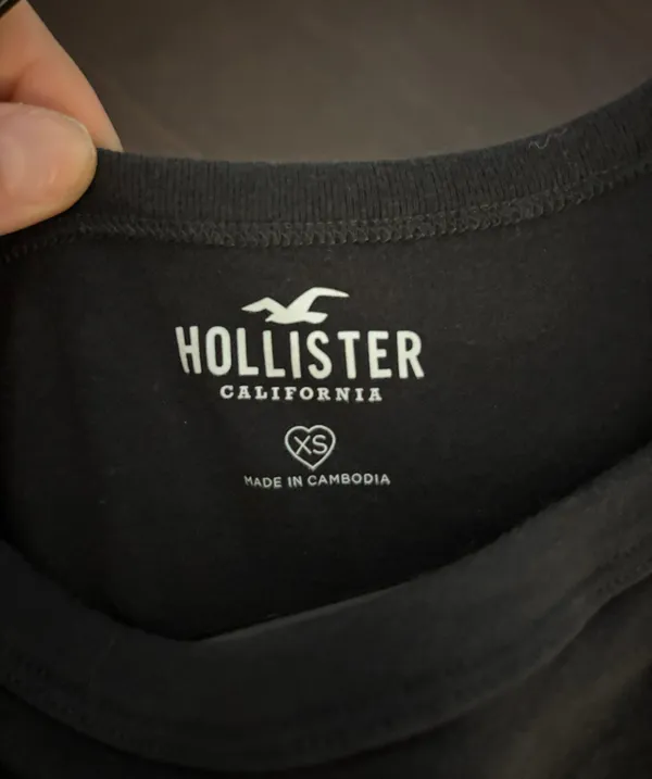 Hollister Tshirt - Image 3