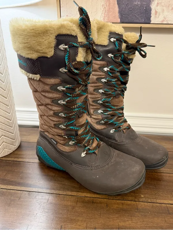 Merrell Women’s Winterbelle Peak Waterproof Boots size 10 - Image 2