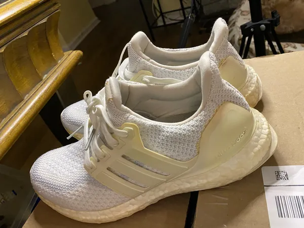 adidas UltraBoost 1.0 Women's Running Shoes Size 7.5 - Image 4