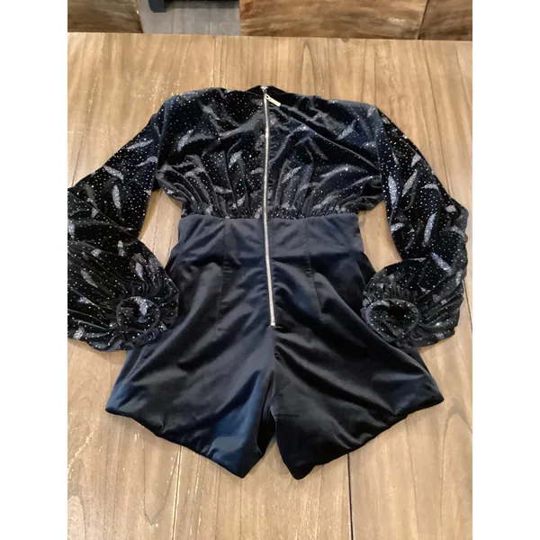 Bronx And Bronco black Maria Velvet V neck Romper Size Small - Image 12