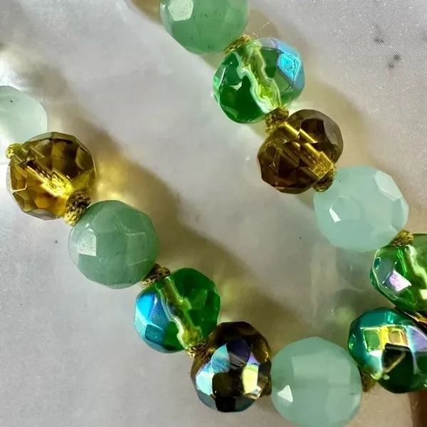 Cookie Lee green glass bead crystal leaf pendant necklace - Image 7