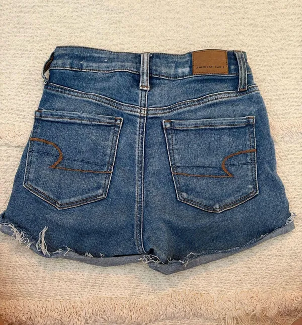 American Eagle Shorts - Image 2