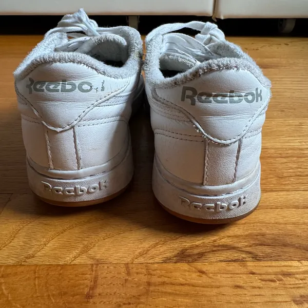 Reebok Classic Leather Sneakers White with Gum Sole - Image 4