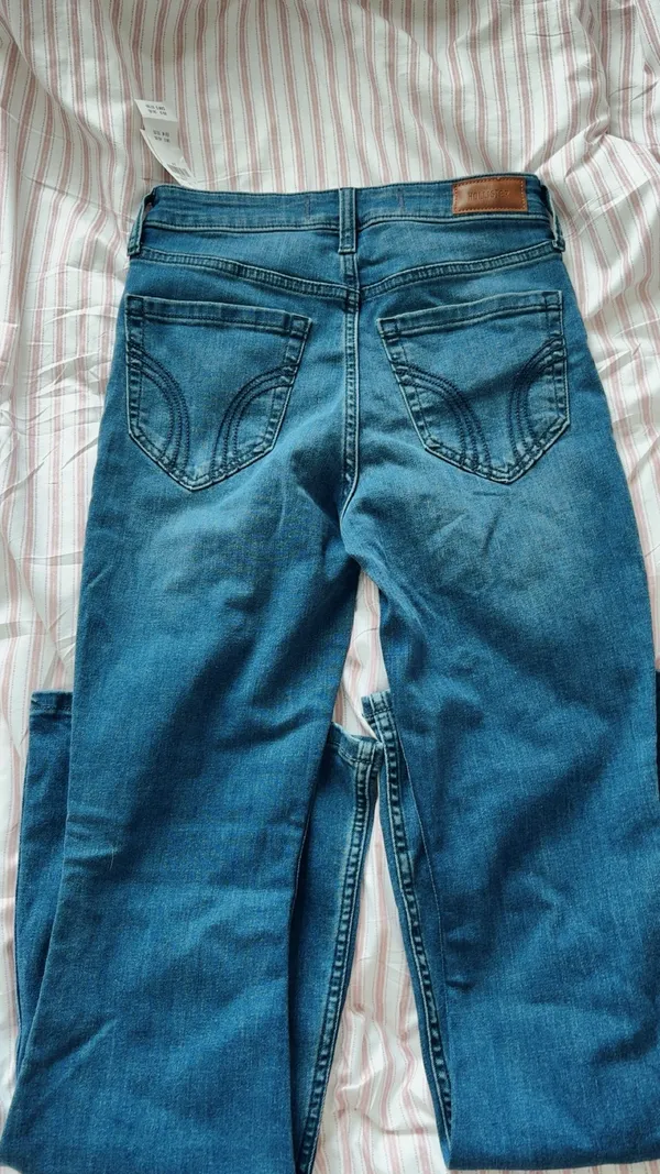 Hollister flare ripped jeans  - Image 7