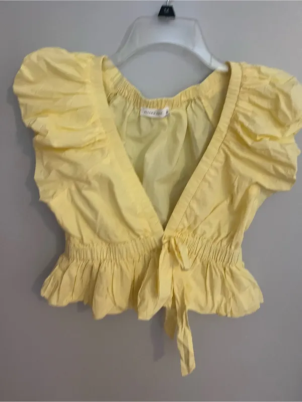 Altar'd State Yellow Ruffle Tie-Front Crop Top - Image 2