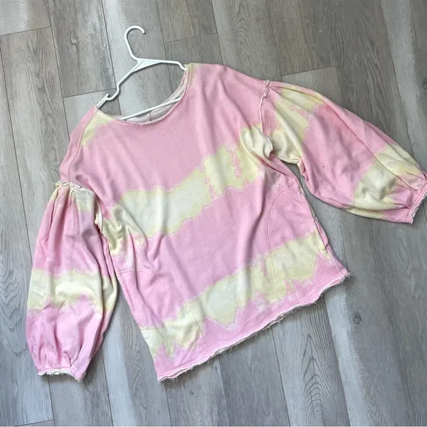 Free People Sweatshirt tie dye feels right womens Pink Yellow (small) hippie - Image 4