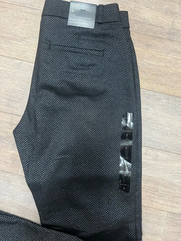 Banana Republic Dress Pants - Image 4
