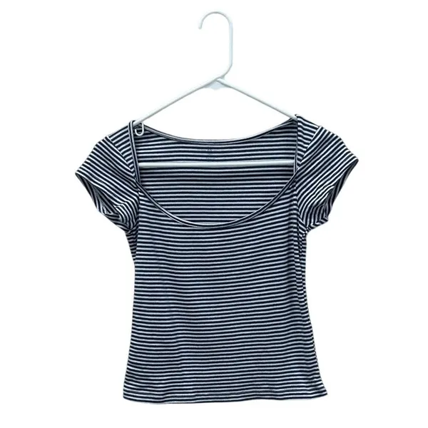Brandy Melville Ella Blue Striped Tee one size - Image 2