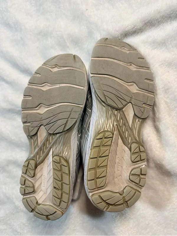 Asics Light Gray Athletic Sneakers - Image 10