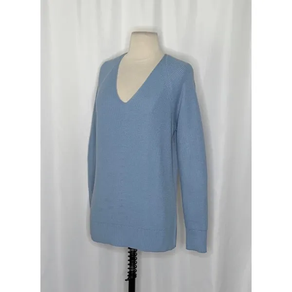ATHLETA Hanover Refined Merino Wool V-Neck Sweater Solid Heron Blue Knit Small - Image 4