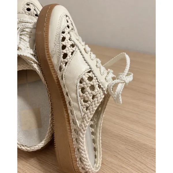 Dolce Vita Cream Woven Cutout Mule Sneakers Gum Sole Womens Size 7 Lace Up - Image 7