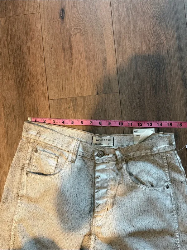 Free People Good Luck Coated Barrel Jeans- size 29 - Image 7