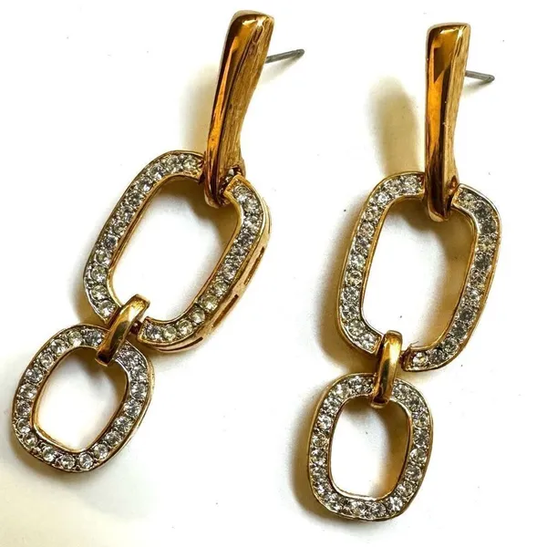 Gold tone rhinestone drop earrings - Image 3