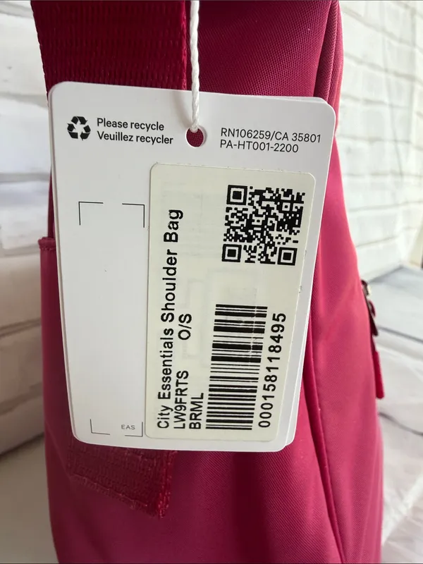 lululemon athletica City Essentials Shoulder Bag in Berry Rumble (BRML) - Image 10