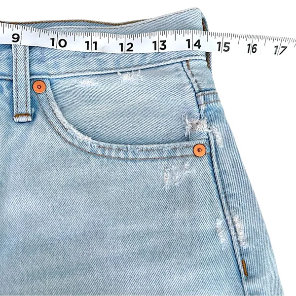 Madewell Light Wash Relaxed Denim Shorts w Frayed Raw Hems + Multi Button Fly 23 - Image 5