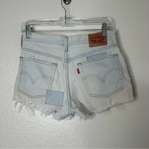 Levis‎ Button Fly Denim Cutoff Shorts 26 - Image 2