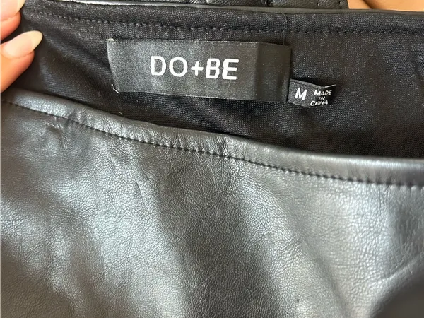 DO+BE Black Faux Leather Ruffle Skort - Image 3