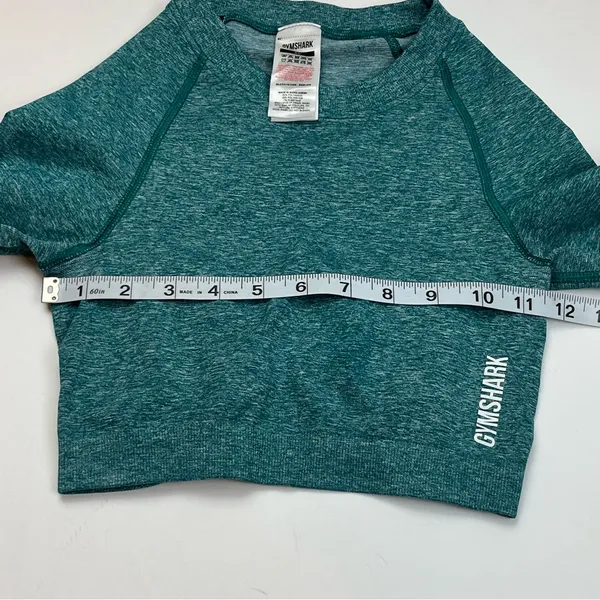 GymShark Womens Size XS Teal Long‎ Sleeve Cropped Fitted Top Workout Athletic - Image 4