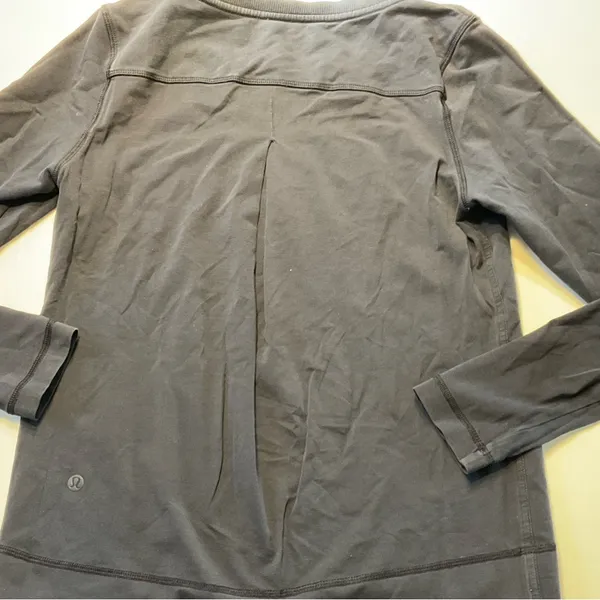 Lululemon Belle Long Sleeve Inkwell Pullover Navy Blue Women Sz XS - Image 9