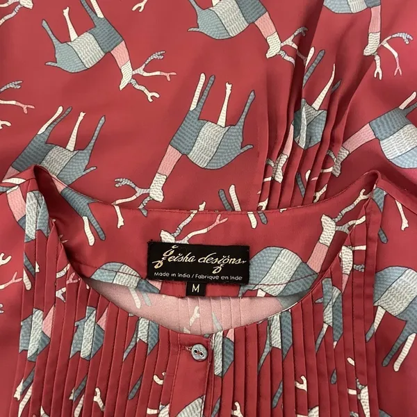Anthropologie GEISHA DESIGNS Reindeer Deer Print Pleated‎ Top Blouse Medium - Image 9