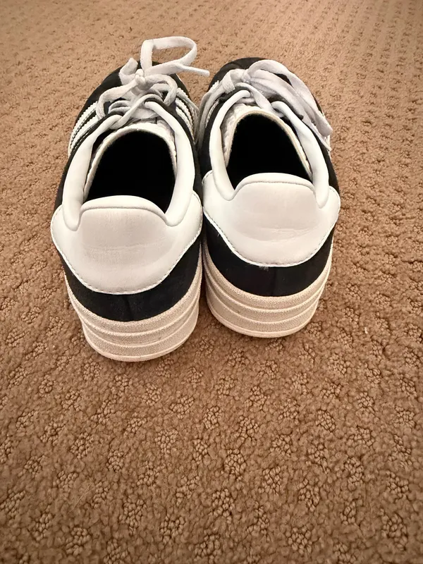Adidas Shoes - Image 3