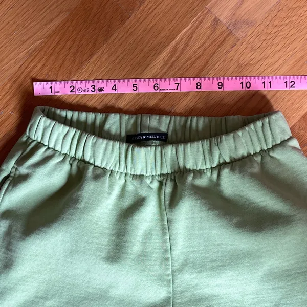 Brandy Melville Light Green Sweatpants Jogger Pants Size XS-S Cotton Blend - Image 6