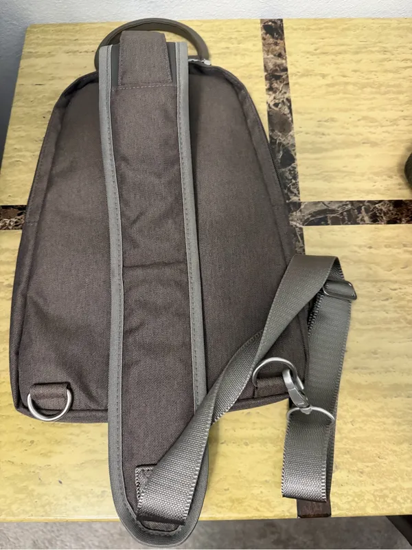 Baggallini Brown Crossbody Sling Bag NWOT - Image 2