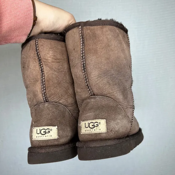 UGG Australia Classic Boots‎ Chocolate Suede Sheepskin Lined Women US 6 - Image 3