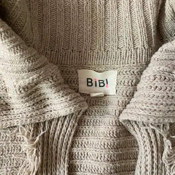 Oversized collared chunky sweater - Image 3